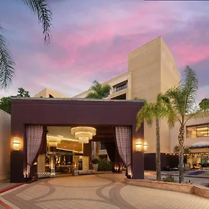 4* Hotel Avenue Of The Arts Costa Mesa, A Tribute Portfolio