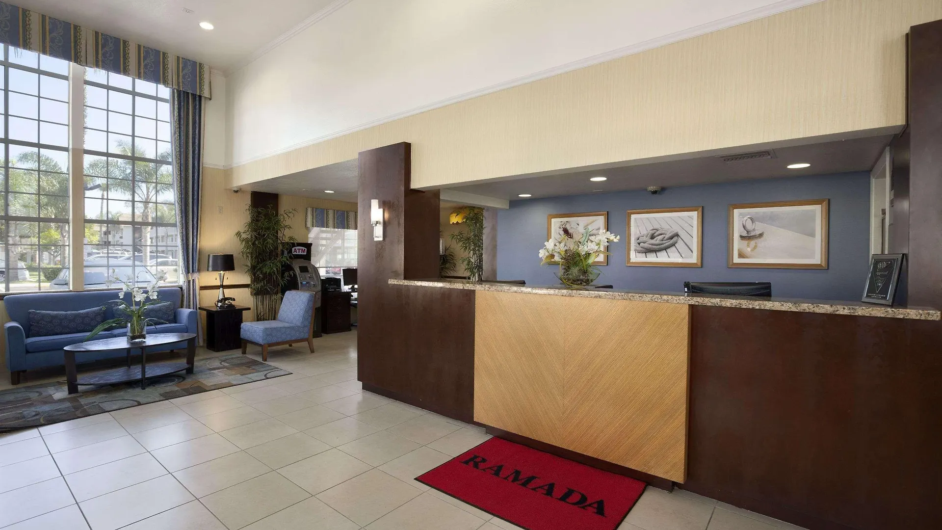 Hotel Ramada By Wyndham Costa Mesa/Newport Beach