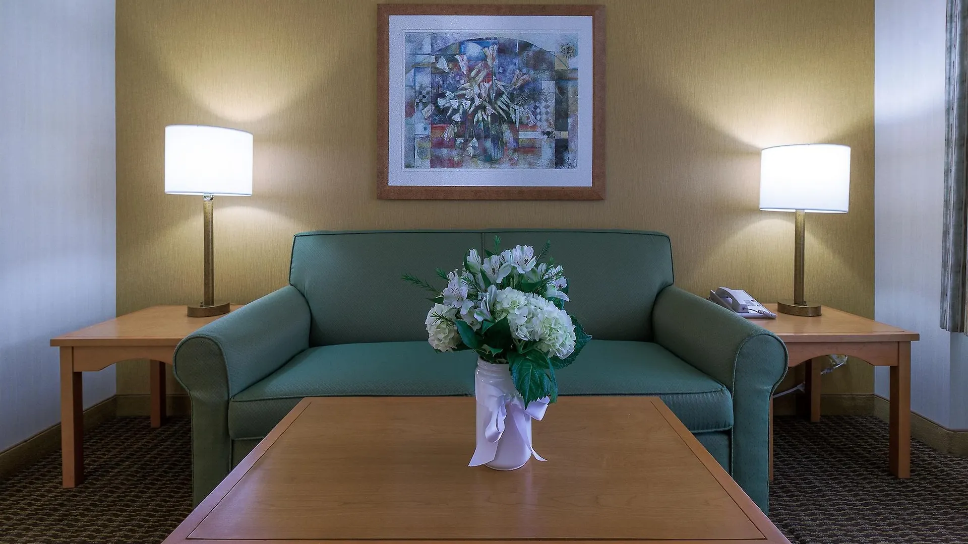 *** Hotel Ramada By Wyndham Costa Mesa/Newport Beach Estados Unidos