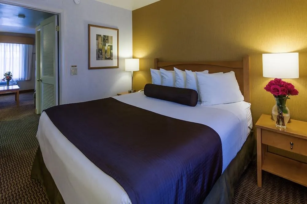 *** Hotel Ramada By Wyndham Costa Mesa/Newport Beach Estados Unidos