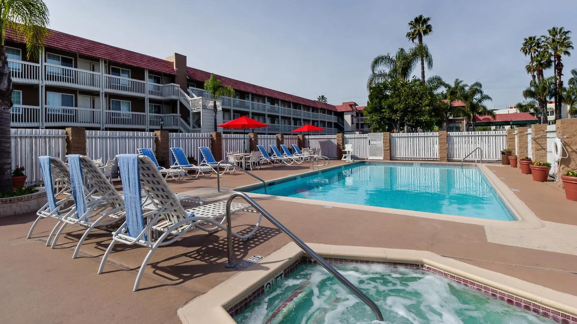 Hotel Ramada By Wyndham Costa Mesa/Newport Beach Estados Unidos